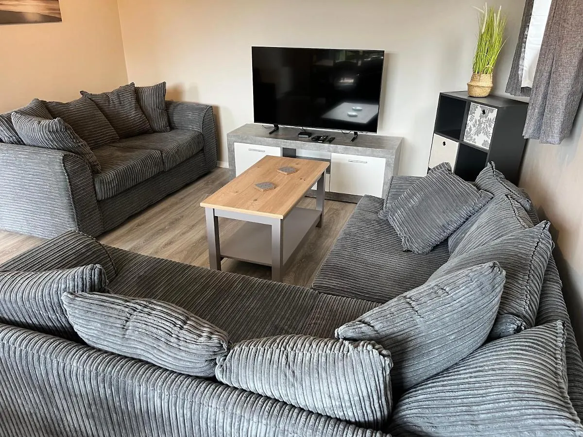 5 Bedroom Detached Beach House Poole Holiday home